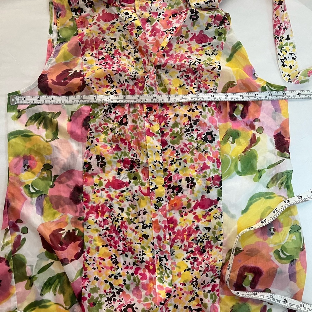 2 tops apostrophe ruffles floral - Picture 9 of 9